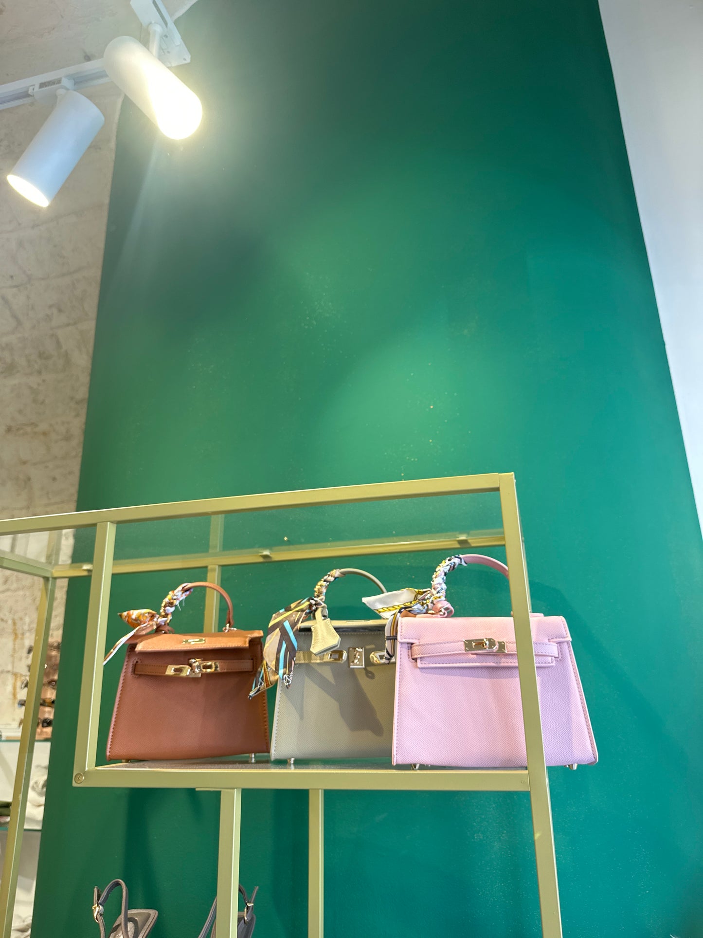 Borsa Kelly